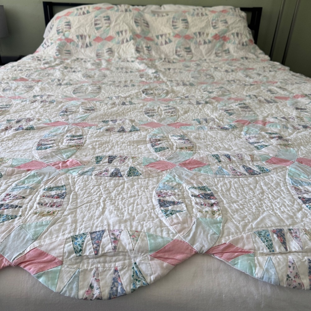 Vintage Arch Quilt Double Ring Patchwork scallop Pastel Pink Blue  80x64" large